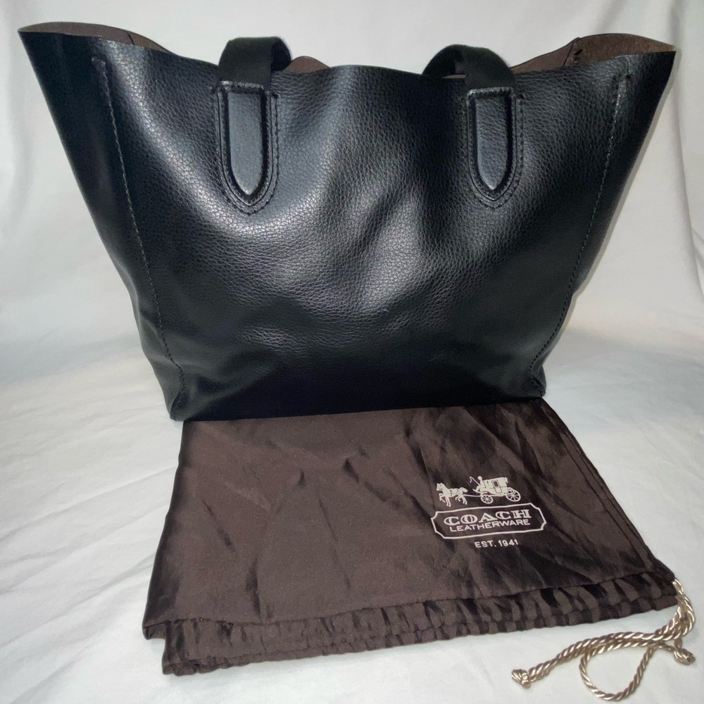 Coach Darby pebbled black leather tote bag - Picture 12 of 16